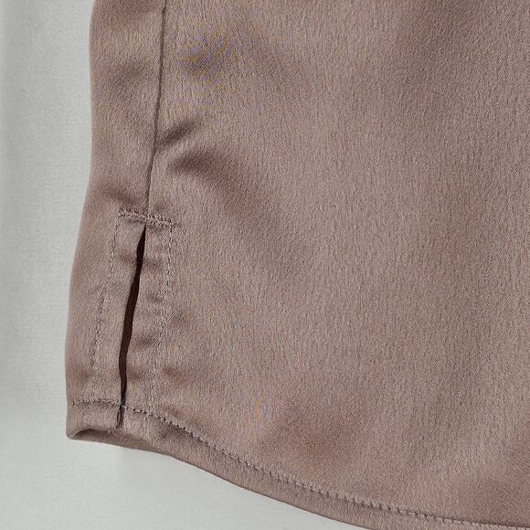 ABERCROMBIE & FITCH WOMEN’S TAUPE CAMISOLE – SIZE XS – ELEGANT & STYLISH - Picture 9 of 14